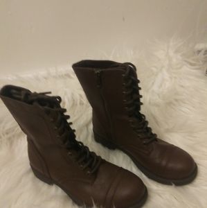 Women brown hightop combat boots